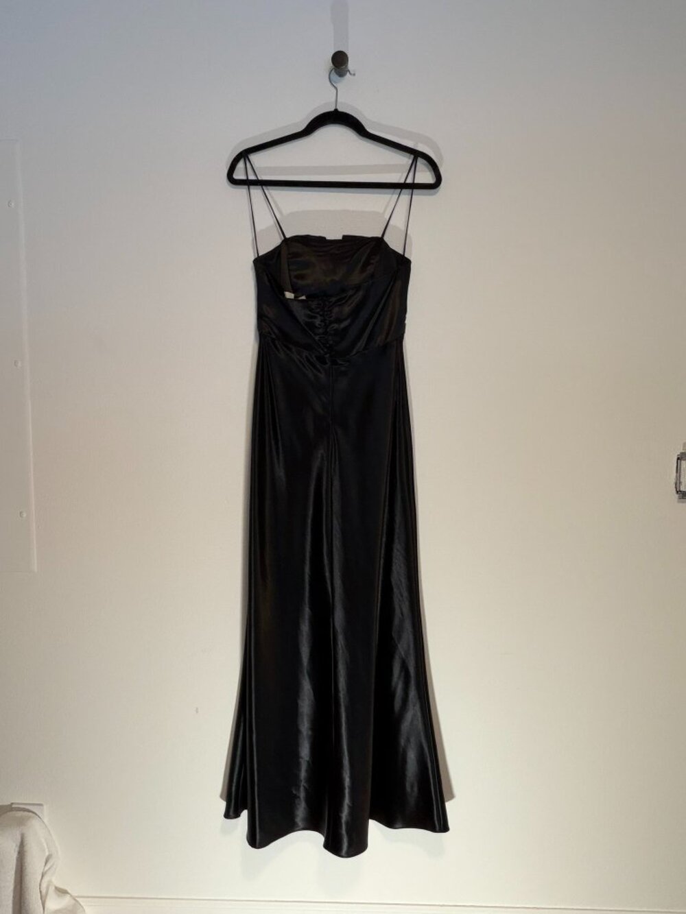 Juno Dress Collection Black Satin Rhinestone Formal Gown M - Picture 5 of 10